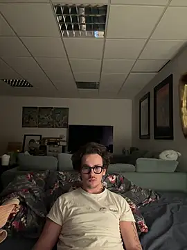 Snapshot of hardmecl chatting on December 11, 2024, 9:12 pm hardmecl online show from December 11, 2024, 9:12 pm