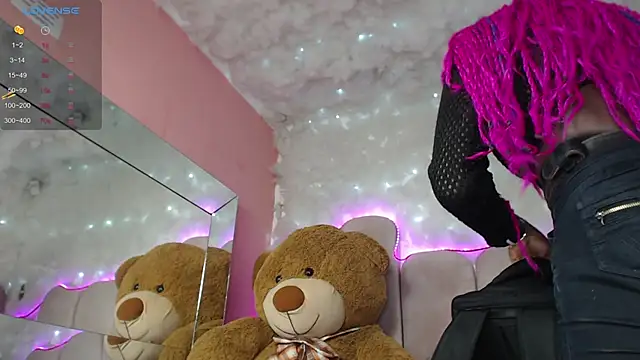 puca ebony online show from January 24, 2025, 4:28 pm