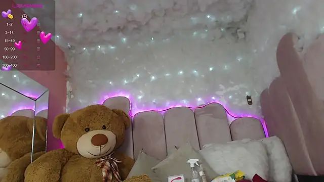 puca ebony online show from February 11, 2025, 5:07 pm