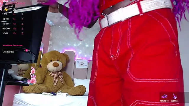 puca ebony online show from March 20, 2025, 2:19 am