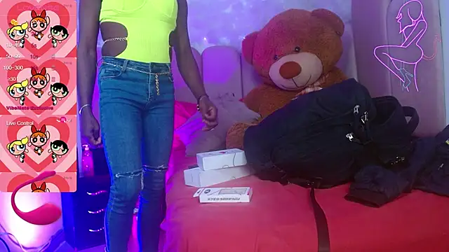 puca ebony online show from September 12, 2025, 7:47 pm