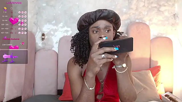 puca ebony online show from April 11, 2026, 4:44 pm