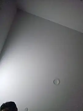 Iliketocooksquirt25 online show from November 11, 2025, 9:48 pm