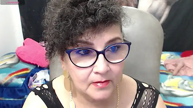 Snapshot of cataleya_mom chatting on February 23, 2025, 8:28 am cataleya mom online show from February 23, 2025, 8:28 am