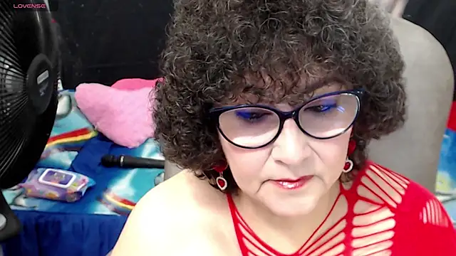 Snapshot of cataleya_mom chatting on February 23, 2025, 11:25 pm cataleya mom online show from February 23, 2025, 11:25 pm