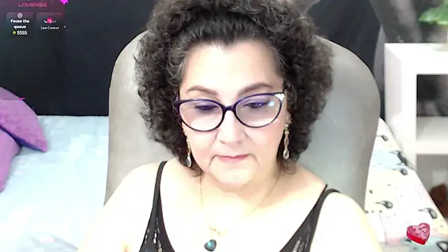 Snapshot of cataleya_mom chatting on March 6, 2025, 11:53 pm cataleya mom online show from March 6, 2025, 11:53 pm