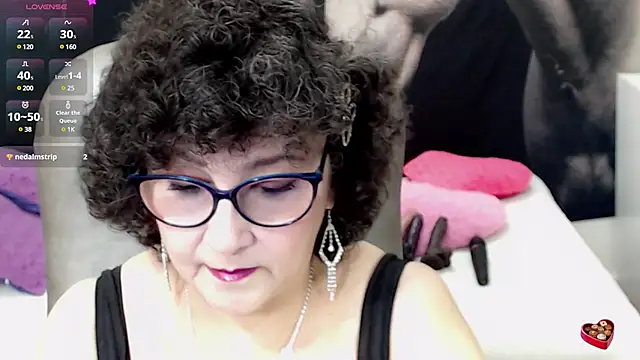 Snapshot of cataleya_mom chatting on March 17, 2025, 12:30 am cataleya mom online show from March 17, 2025, 12:30 am