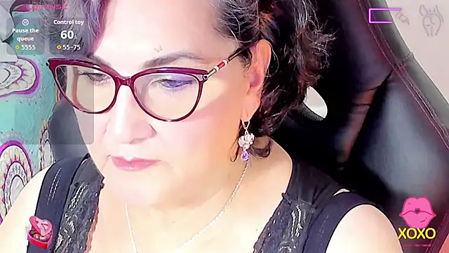 Snapshot of cataleya_mom chatting on September 15, 2025, 4:23 am cataleya mom online show from September 15, 2025, 4:23 am