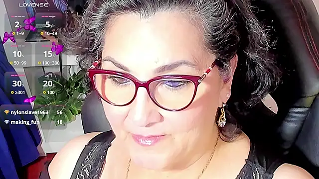 Snapshot of cataleya_mom chatting on October 26, 2025, 1:39 pm cataleya mom online show from October 26, 2025, 1:39 pm