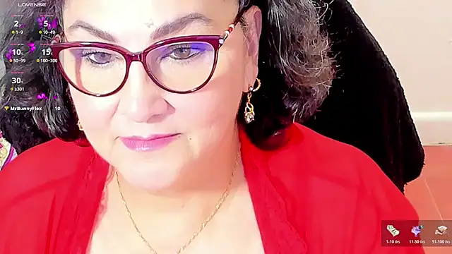 cataleya mom online show from November 29, 2025, 4:59 am