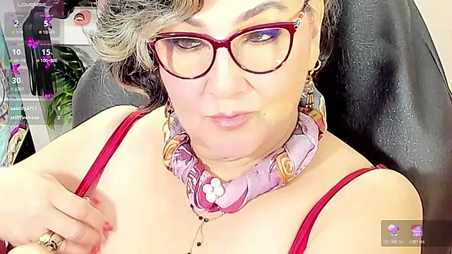 cataleya mom online show from February 19, 2026, 2:07 am