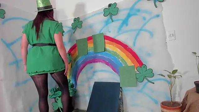 Jessica Herrera  online show from March 17, 2026, 10:35 pm