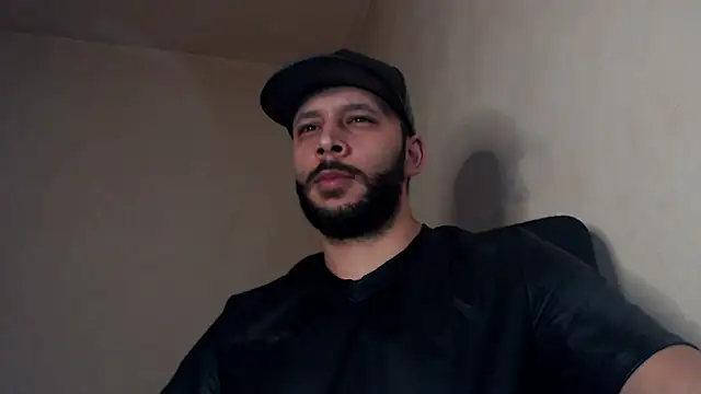 henryaxe online show from October 25, 2025, 7:49 am