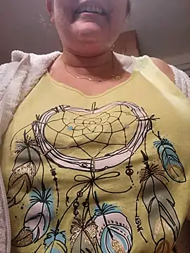 lady charlyne online show from December 3, 2025, 9:07 am