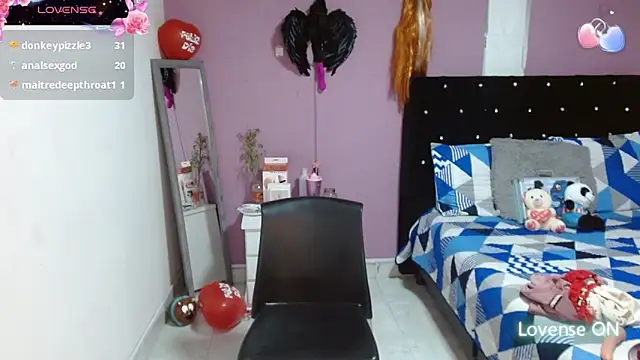 soniafuckboobs online show from March 5, 2025, 9:48 pm