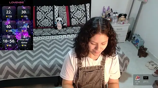 soniafuckboobs online show from March 3, 2026, 12:22 pm