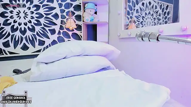 amalla  online show from April 15, 2026, 6:48 pm