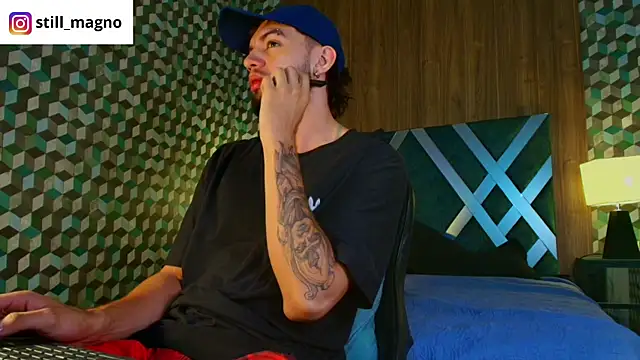 Snapshot of Michael_magno chatting on November 20, 2025, 12:05 pm Michael magno online show from November 20, 2025, 12:05 pm