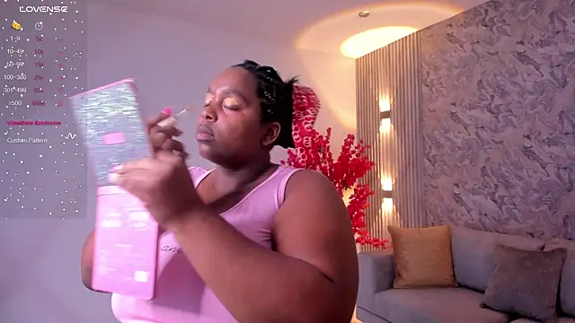 Snapshot of Rebeka_spencer chatting on March 5, 2025, 11:17 am Rebeka spencer online show from March 5, 2025, 11:17 am