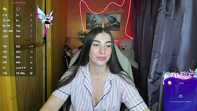 Snapshot of Fiery_Brunette_ chatting on January 7, 2025, 4:27 pm Fiery Brunette  online show from January 7, 2025, 4:27 pm