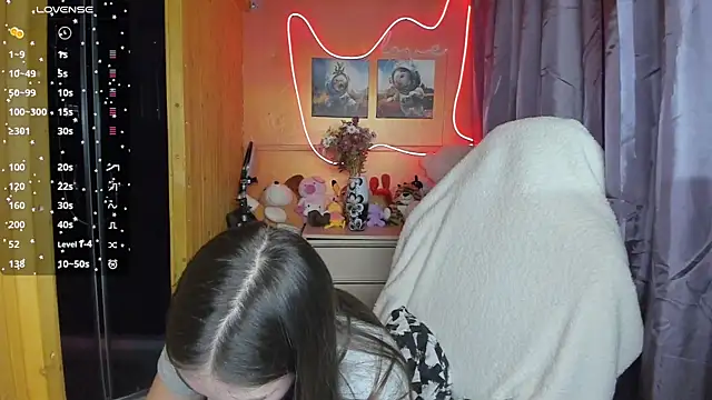 Snapshot of Fiery_Brunette_ chatting on March 11, 2025, 3:34 pm Fiery Brunette  online show from March 11, 2025, 3:34 pm