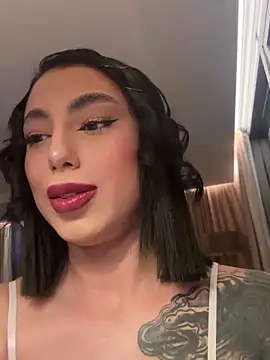 catalina  23 online show from January 6, 2026, 8:34 pm