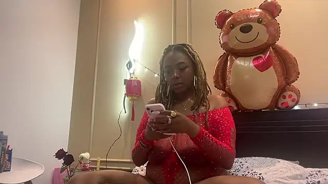 Snapshot of ChocolateCakeQueen chatting on February 15, 2025, 3:31 am ChocolateCakeQueen online show from February 15, 2025, 3:31 am