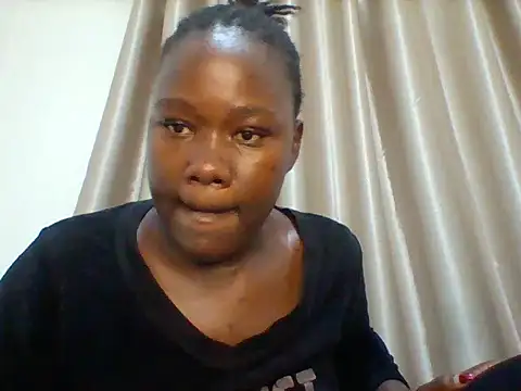 sexy cutelips online show from April 10, 2026, 8:24 pm