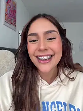 HazzelGray online show from February 23, 2025, 4:35 pm