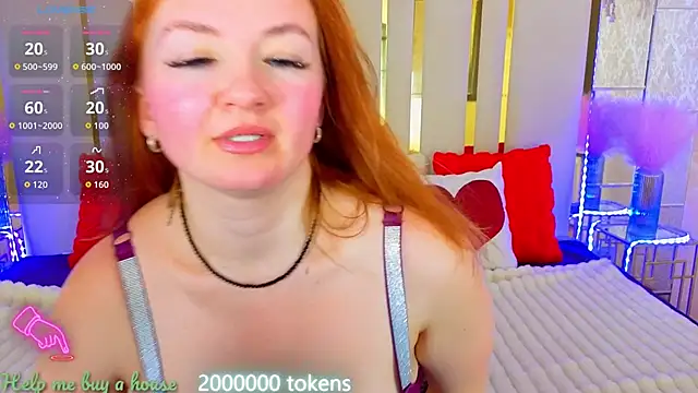 Marina Mur  online show from February 3, 2026, 8:03 pm