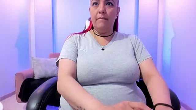 Sammy owens  online show from September 27, 2025, 12:21 pm