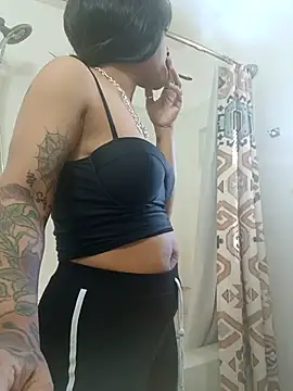 mariah2299 online show from October 17, 2025, 5:15 pm