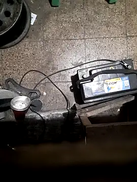 hecwil8 online show from November 21, 2025, 12:48 pm