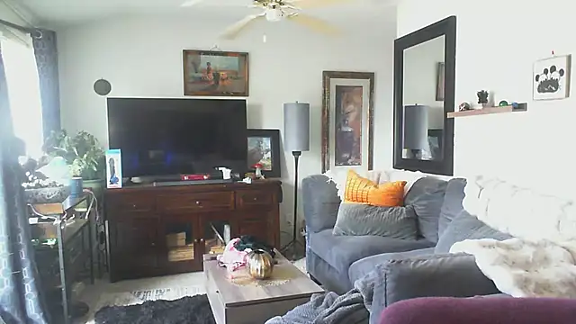 CeceilaMoon online show from February 16, 2026, 5:53 pm