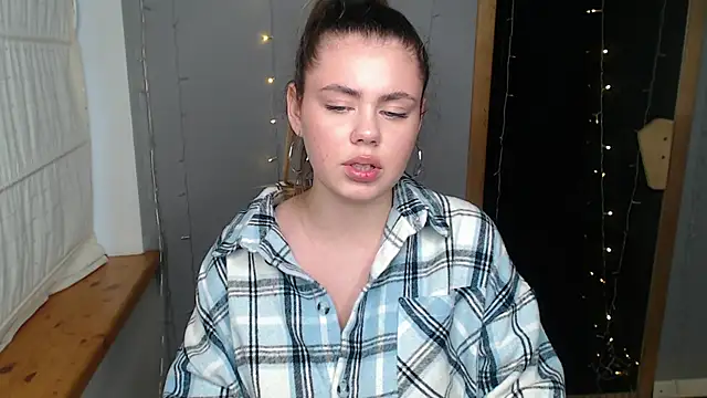 Snapshot of IsabellaBler chatting on December 8, 2024, 9:57 am IsabellaBler online show from December 8, 2024, 9:57 am