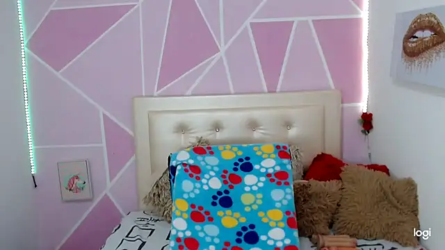 Snapshot of AngeDrty chatting on November 22, 2025, 4:06 pm AngeDrty online show from November 22, 2025, 4:06 pm