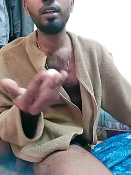 Csndy online show from October 31, 2025, 2:23 am