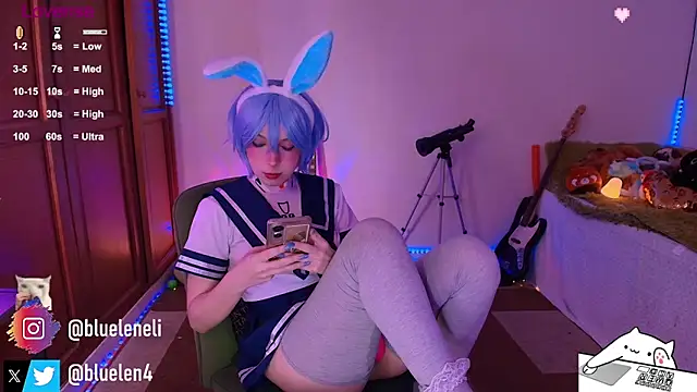 bluelen online show from April 23, 2026, 1:02 pm