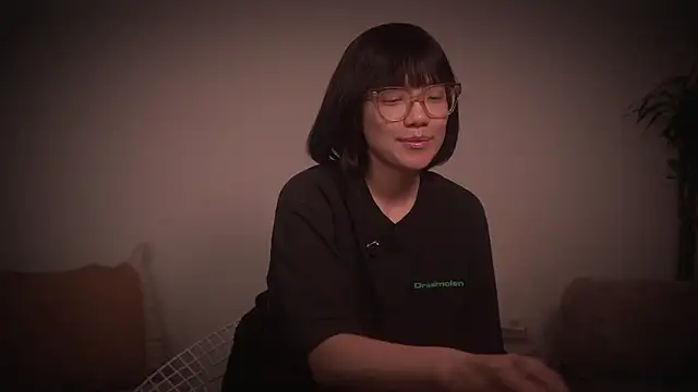 meganmei666 online show from November 3, 2025, 2:57 am