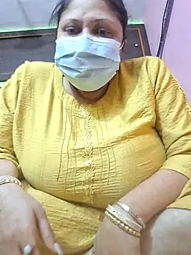 Snapshot of kunjan789 chatting on February 18, 2025, 2:49 am kunjan789 online show from February 18, 2025, 2:49 am