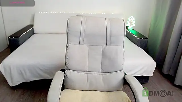 Kira Winner online show from January 16, 2025, 2:08 pm