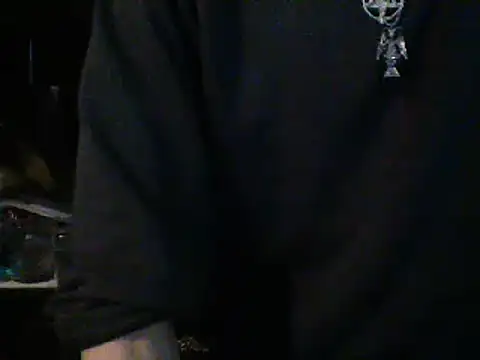 Snapshot of mrdemoncrowly chatting on January 30, 2025, 12:06 pm mrdemoncrowly online show from January 30, 2025, 12:06 pm