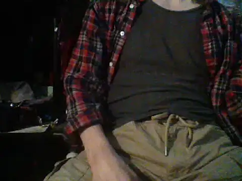 Snapshot of mrdemoncrowly chatting on March 18, 2025, 4:37 am mrdemoncrowly online show from March 18, 2025, 4:37 am