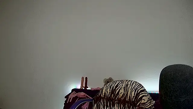 amber candyfloss online show from November 3, 2025, 11:37 pm