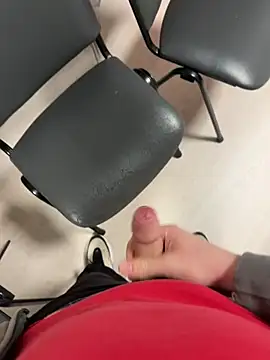 Snapshot of Diegodaddy01 chatting on February 7, 2026, 1:15 pm Diegodaddy01 online show from February 7, 2026, 1:15 pm