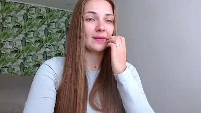 Olivia shine online show from September 27, 2025, 4:28 am