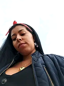 Emily Wane online show from March 10, 2025, 6:45 pm