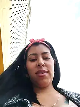 Emily Wane online show from March 13, 2025, 6:23 pm