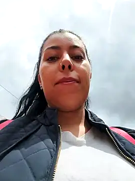 Emily Wane online show from March 18, 2025, 3:42 pm