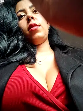 Emily Wane online show from October 6, 2025, 4:37 pm